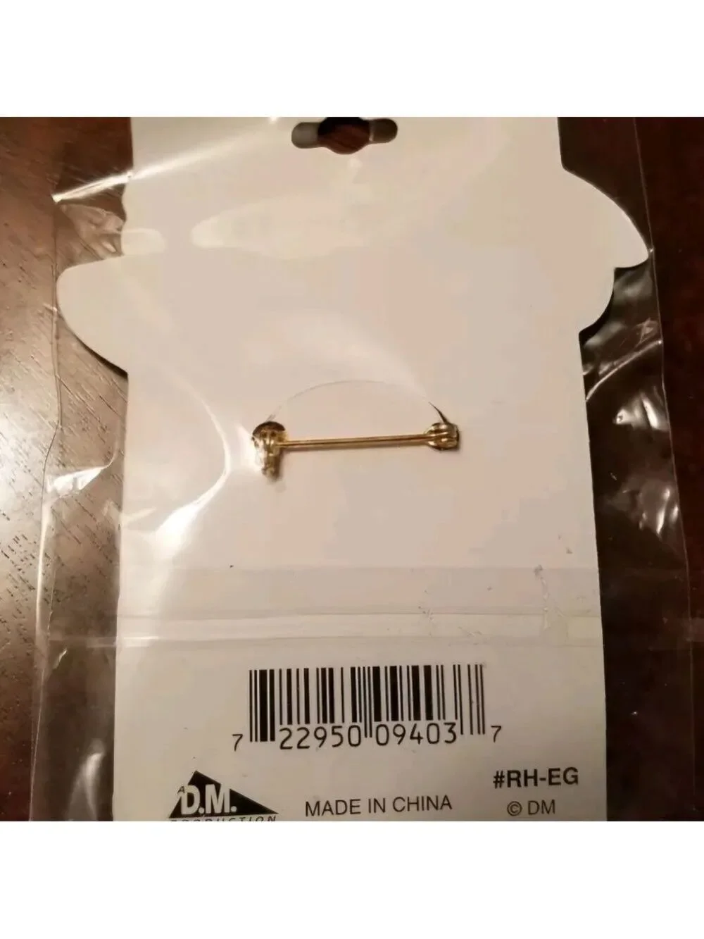 NEW Red Hat HATTITUDE 18 KT GOLD EYEGLASS HOLDER NWT